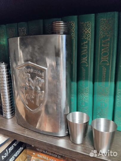 Фляжки коллекционные.Нержавейка
