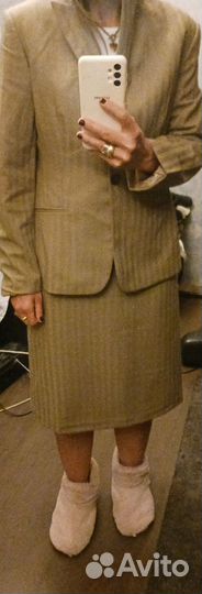 Костюм деловой net work шерсть 48 р