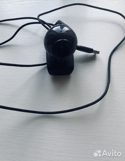 Вебкамера logitech