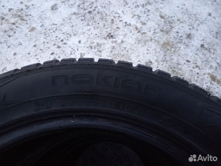 Nokian Tyres Hakkapeliitta 7 215/55 R17