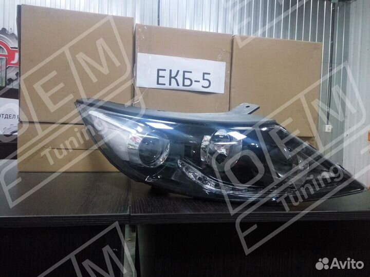 Фара правая Kia Sportage