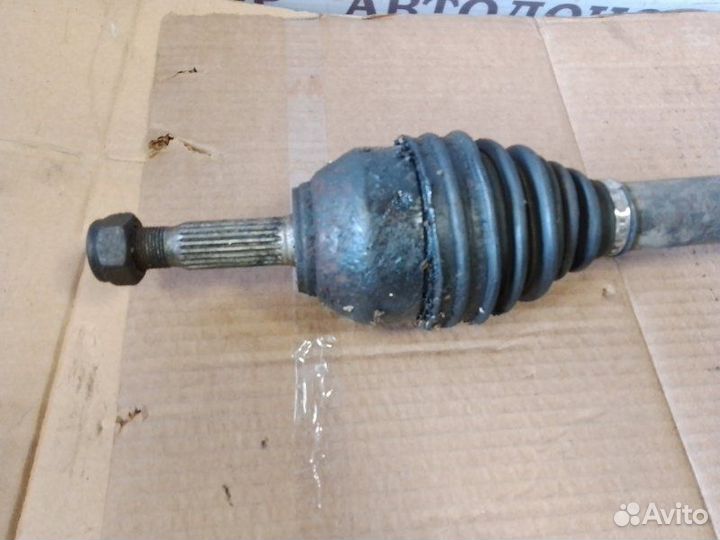 Полуось привод передний правый Renault Kangoo 1.9D