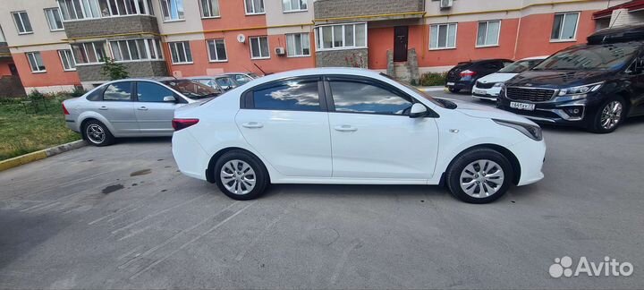 Kia Rio 1.4 AT, 2017, 180 800 км