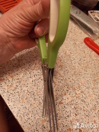 Новые ножницы для нарезки зелени