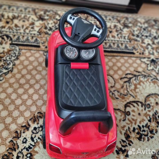 Машинка каталка bentley