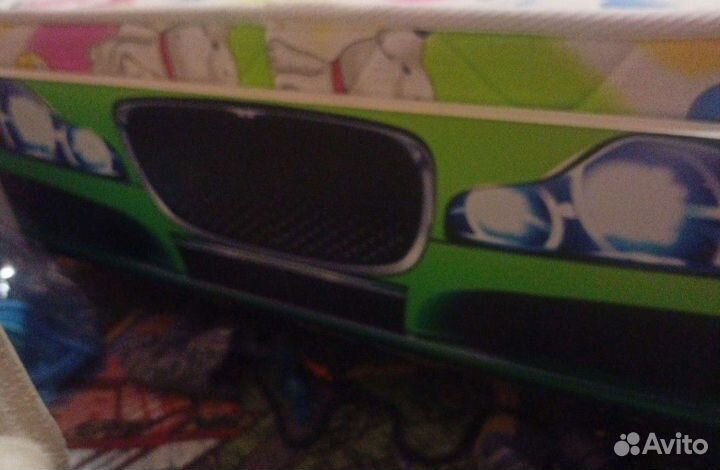 Детская кровать машина