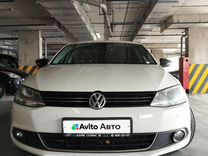 Volkswagen Jetta 1.6 MT, 2013, 210 000 км, с пробегом, цена 800 000 руб.