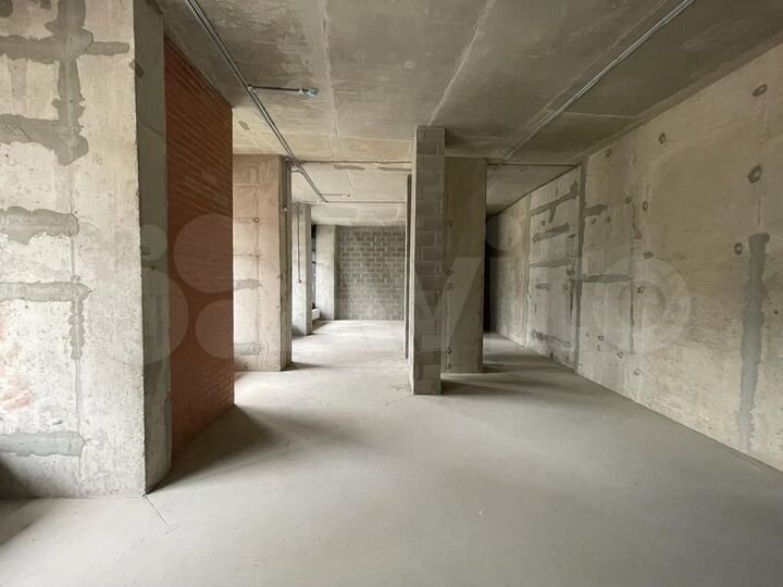 Торговая площадь на первой линии, 117 м²