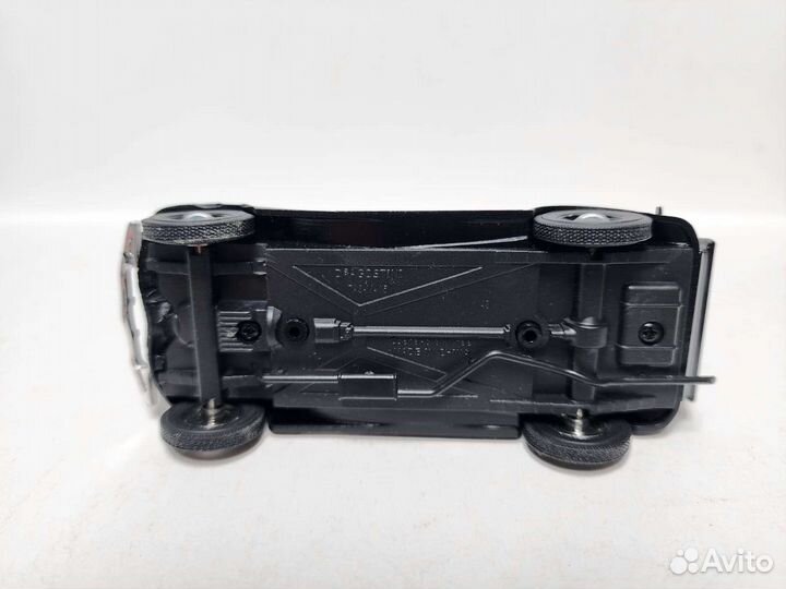 Газ М-415 Deagostini 1:43