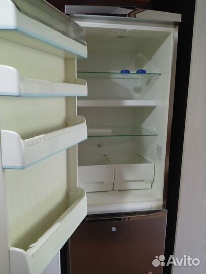 Холодильник атлант бу