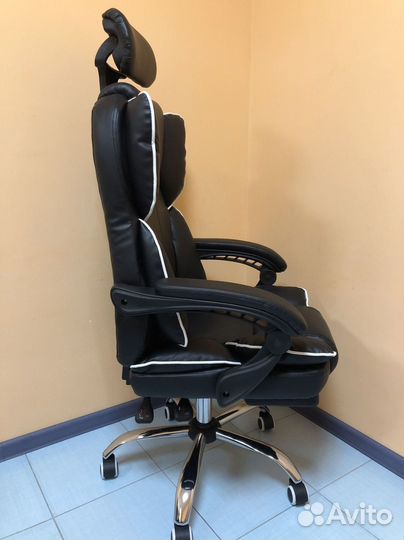 Кресло для игр. Игровое кресло с массажем