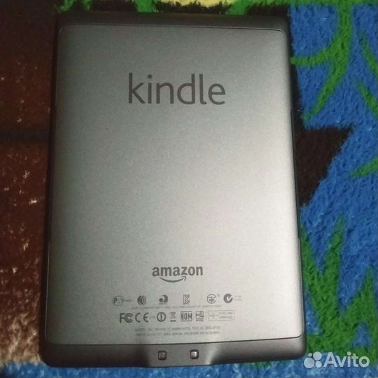 Amazon kindle 4 WiFi 2 GB