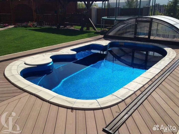 Пластиковый бассейн