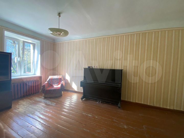 2-к. квартира, 50 м², 2/2 эт.