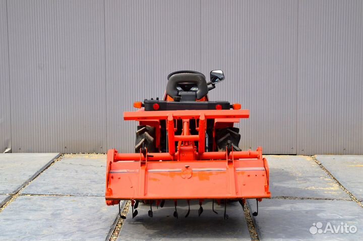 Мини-трактор HINOMOTO CX13, 2010