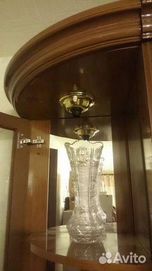 Витрина стенка горка буфет для посуды Италия