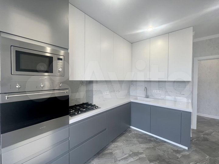 2-к. квартира, 70 м², 8/9 эт.