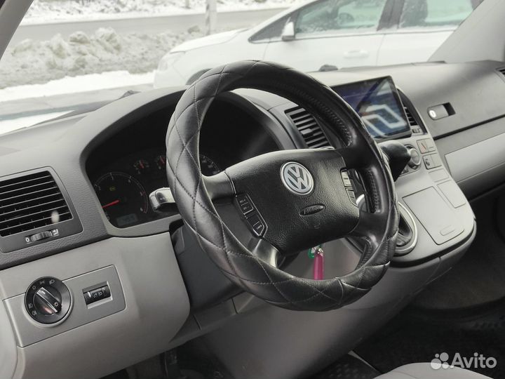 Volkswagen Multivan 2.5 AT, 2004, 271 500 км