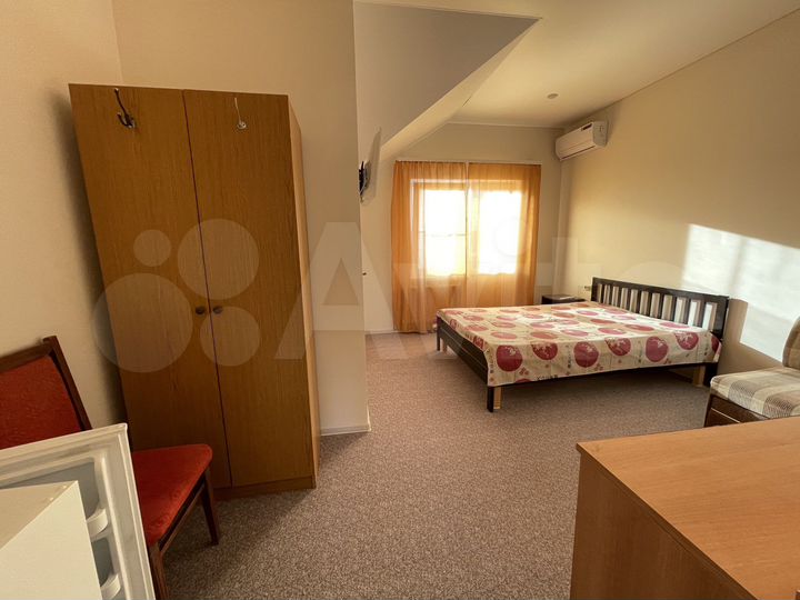 Комната 25 м², 2/2 эт.