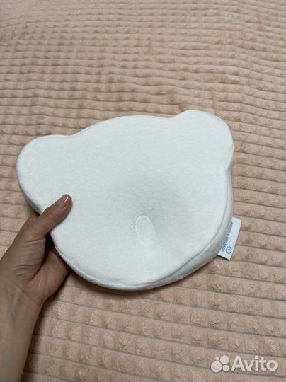 Подушка для новорожденного новая