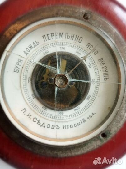Барометр старинный