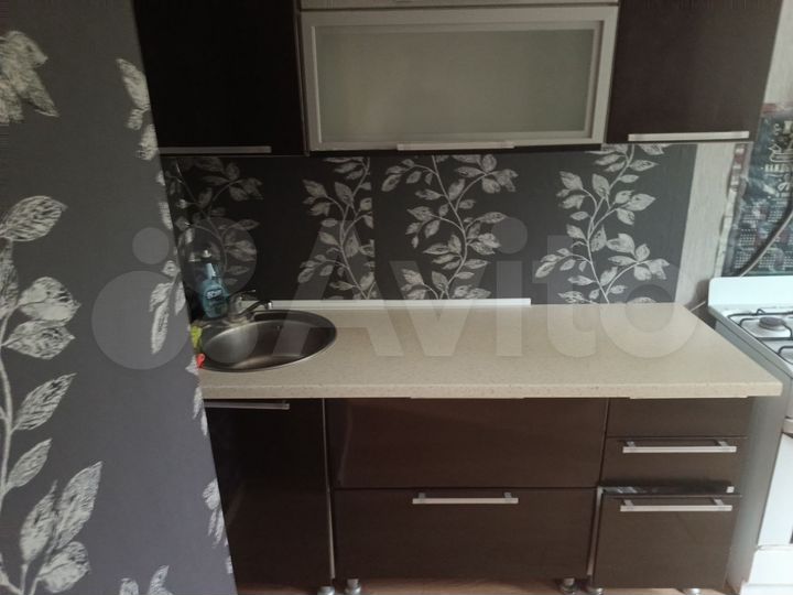 1-к. квартира, 37 м², 1/3 эт.