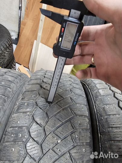 Continental Conti4x4IceContact 225/65 R17 102M