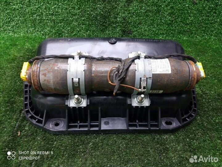 Подушка безопасности (в торпедо) Opel Insignia (2