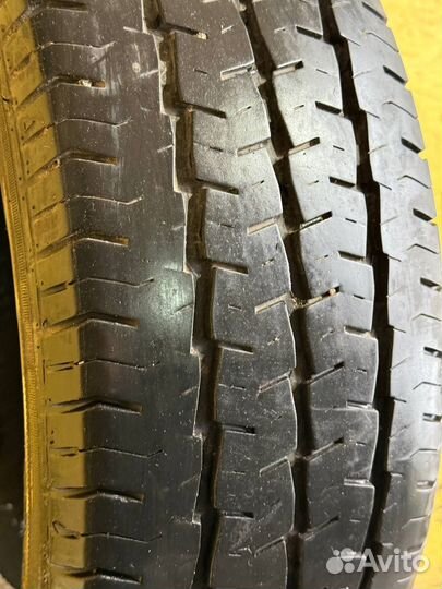 Ovation V-02 215/65 R16C 109T