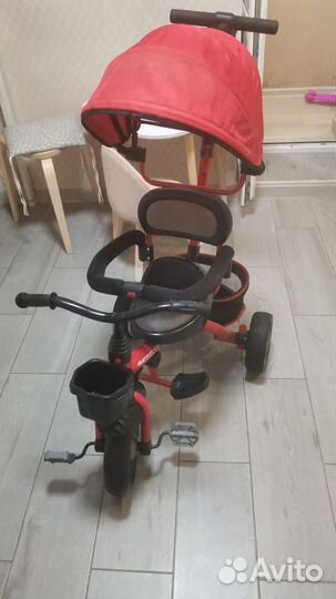 Трехколесный велосипед