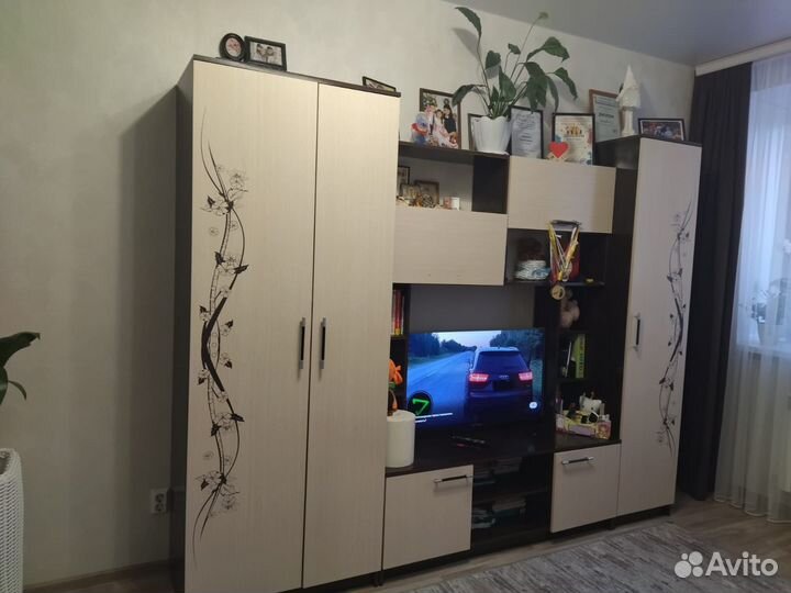 Стенка в гостиную со шкафом