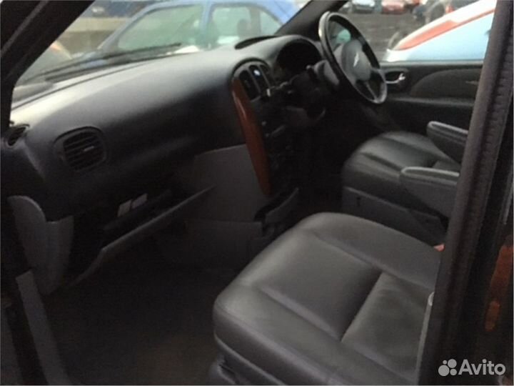 Разбор на запчасти Chrysler Voyager 2001-2007