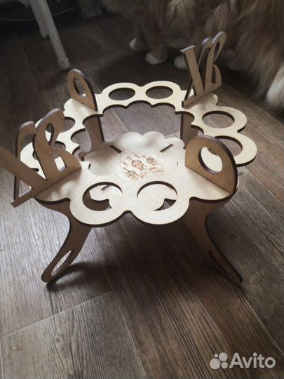 Подставка под кулич