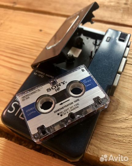 Самый маленький стерео магнитофон sony M1 PD