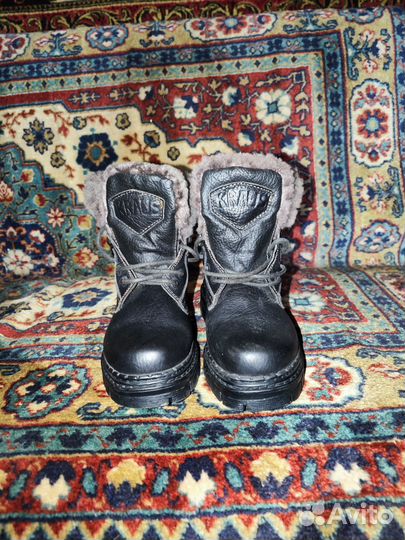 Ботинки мужские 41 размер новые