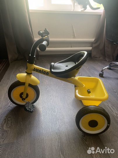 Детский трехколесный велосипед