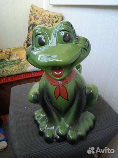 Лягушка подставка