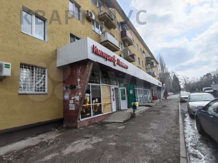 Продам торговое помещение, 320 м²