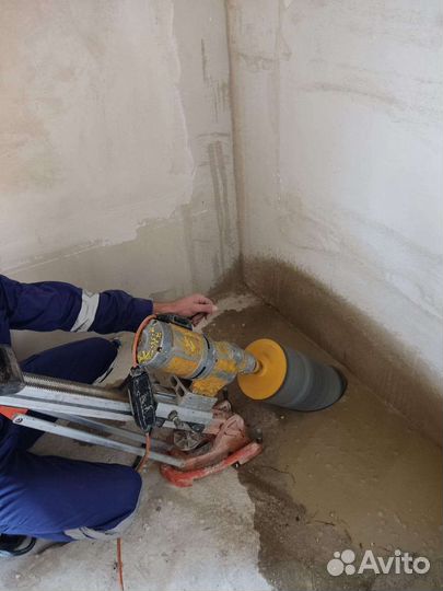 Водитель,подсобник