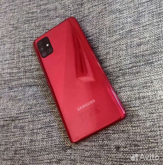 Samsung Galaxy A51, 4/64 гб