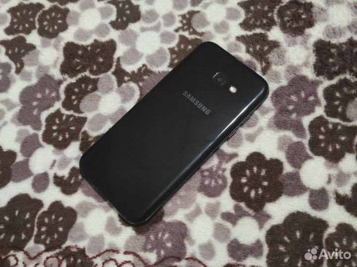 Телефон Samsung galaxy a5 2017 3/32 a520f
