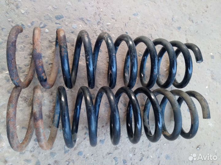 Пружины на hyundai I 30 задние, оригинальные