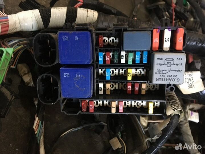 Электропроводка салонная + блок предохранителей