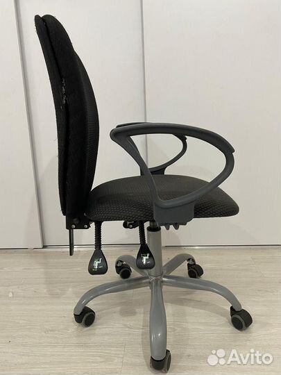 Стул компьютерный