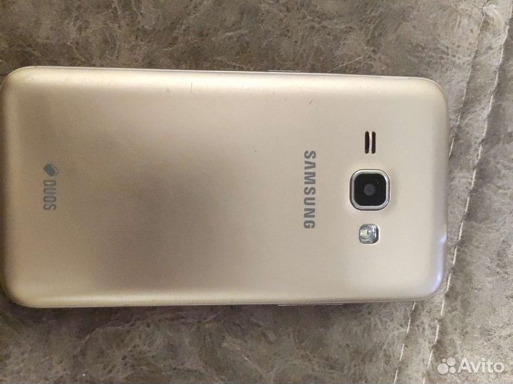 Samsung J1