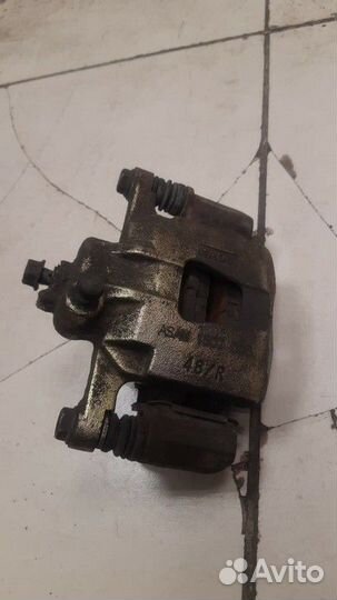 Суппорт передний правый