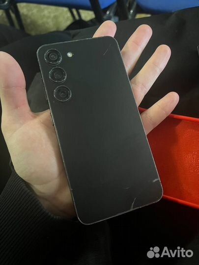 Samsung Galaxy S23, 8/128 ГБ