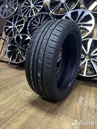 Kumho Ecsta PS31 215/40 R18 89W