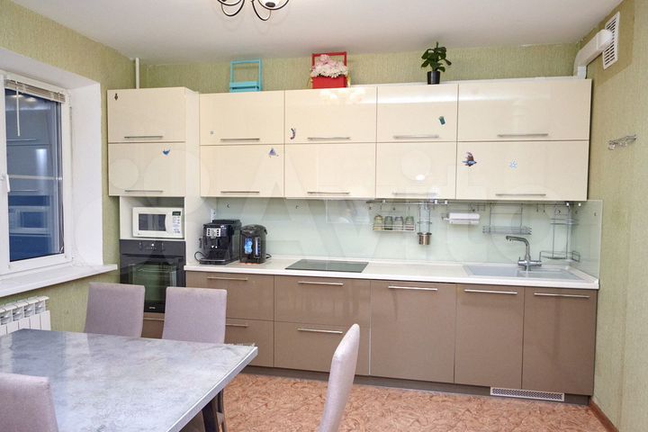 4-к. квартира, 98,4 м², 1/17 эт.