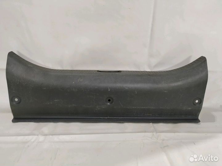 Kia Spectra обшивка багажника